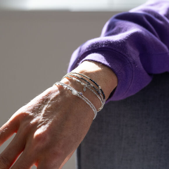 Bracelet multi perles facettées et breloque goutte en Argent- Aya