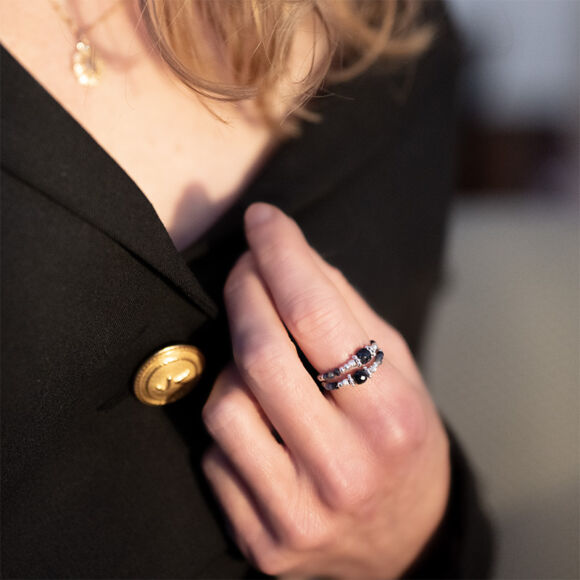 Bague en saphir noir et Argent