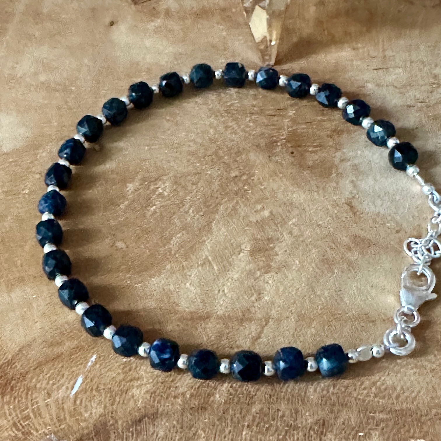 Bracelet en Saphir noir - Saphir de Minuit – Image 7