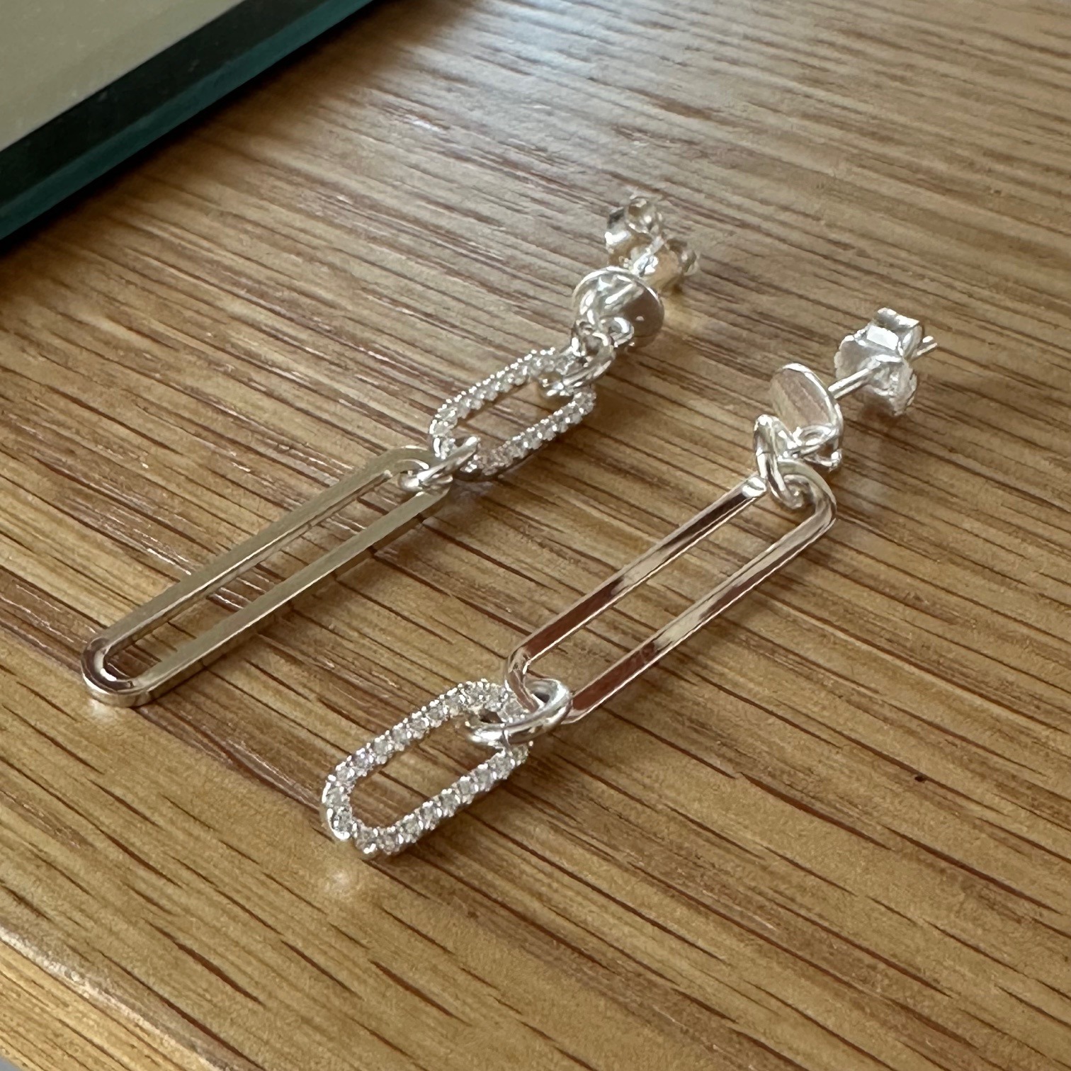 Boucles d'oreilles YUNA- Argent 925 et zirconiums – Image 3